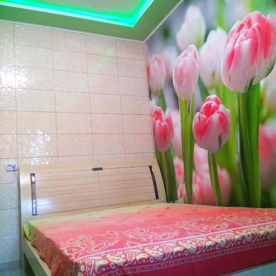 Апартаменты Стадион Металист Tulips Kharkiv Eksteriør bilde
